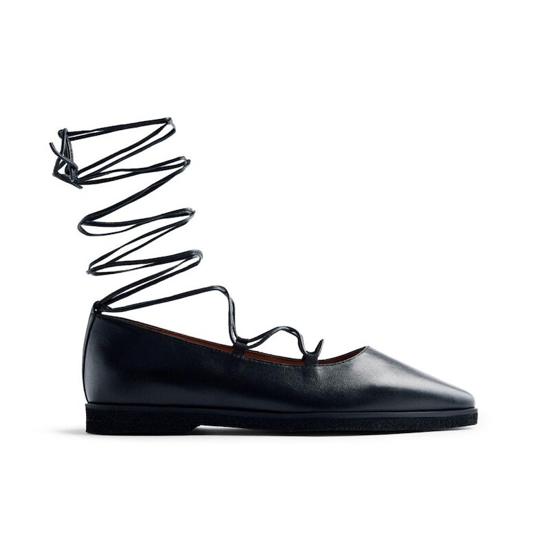 Кожени пантофки с каишки - Черен Gioseppo