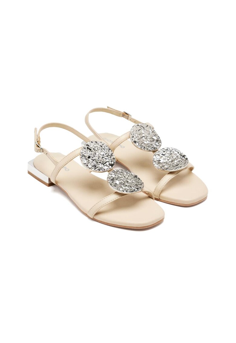 Кожени сандали с тока и метални елементи - Мръснобял Gioseppo