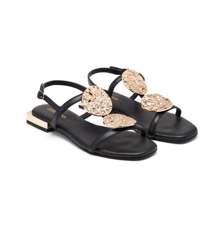 Кожени сандали с тока и метални елементи - Черен Gioseppo