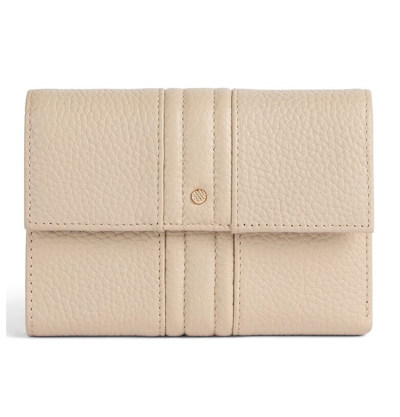 Кожено портмоне с тройно прегъване и релеф - Слонова кост Geox