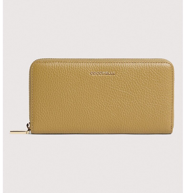 Кожено портмоне с цип и релеф - Карамел COCCINELLE