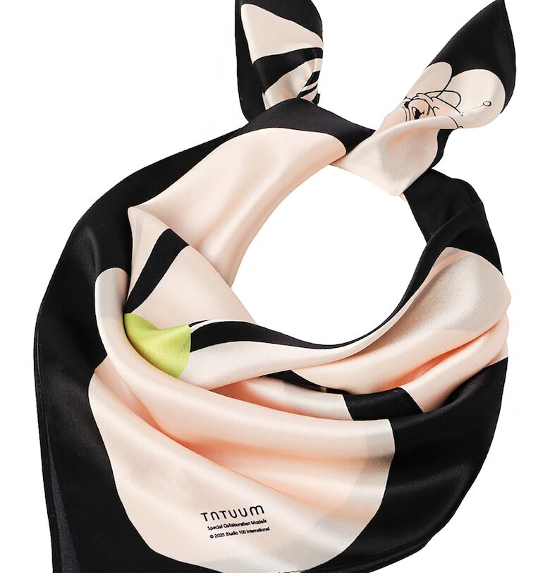 Копринен флорален шал - Черен/Мръснобял Tatuum