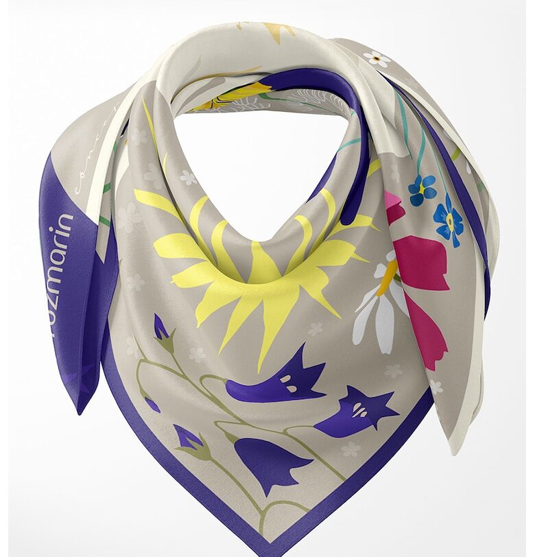 Копринен шал с принт - Бежов/Индигово синьо ROZMARIN CONCEPT