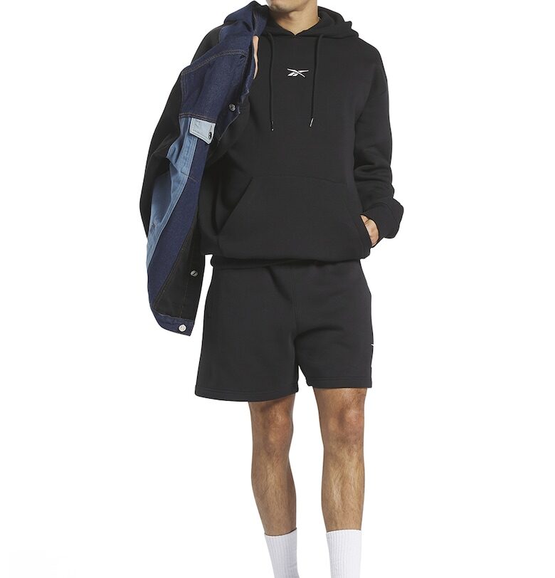 Къс панталон Classics с лого и джобове встрани - Черен Reebok