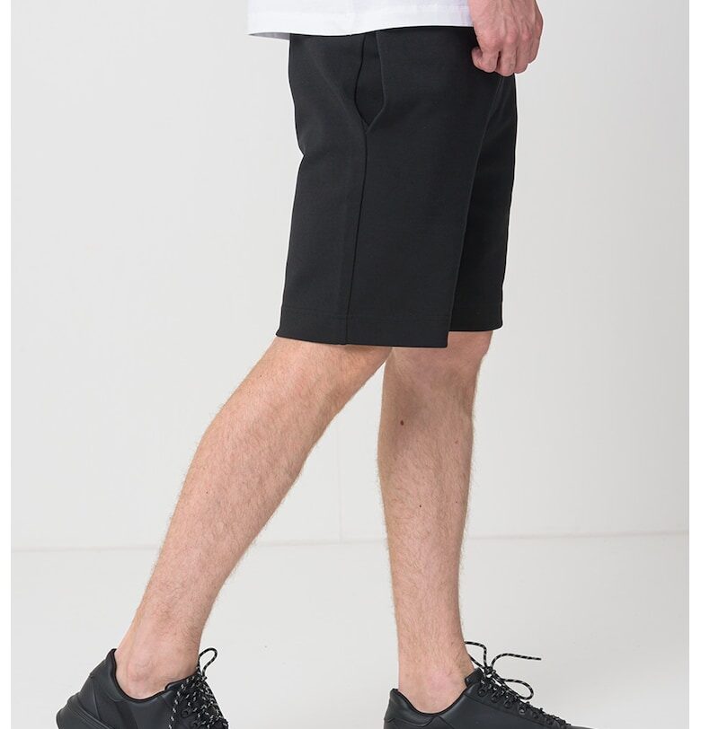 Къс панталон с джобове - Черен/Светло сив BOSS