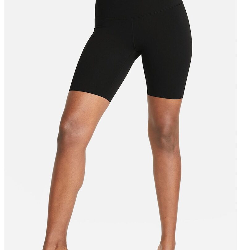 Къс фитнес клин Zenvy с висока талия - Черен Nike