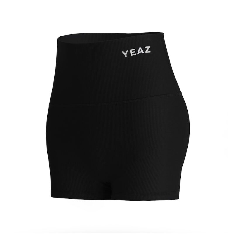 Къс фитнес клин с висока талия - Черен YEAZ