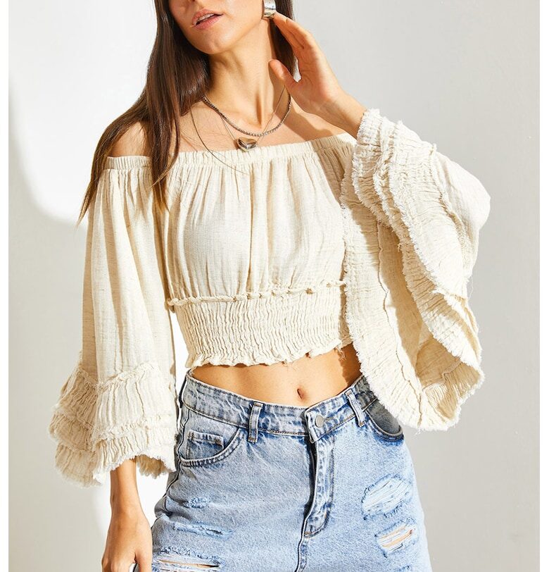 Къса блуза с голи рамене Shade