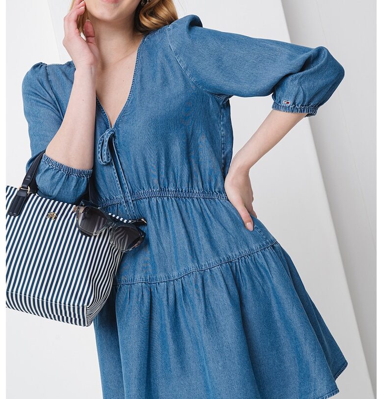 Къса разкроена шпиц рокля - Светлосин Tommy Jeans