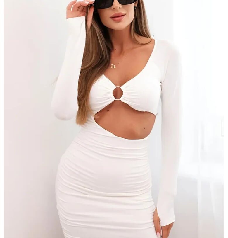 Къса рокля с изрезка на талията и декоративен пръстен - Един размер Kesi