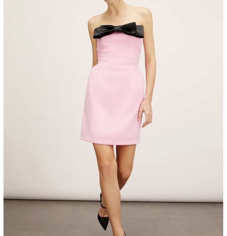 Къса рокля с панделка - Бледо розово Motivi