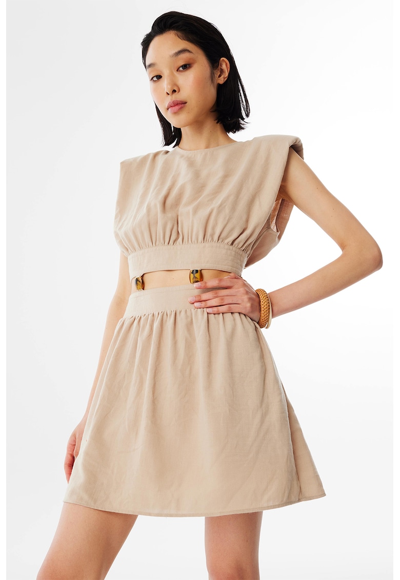 Къса рокля с подплънки на раменете - Камел TWIST