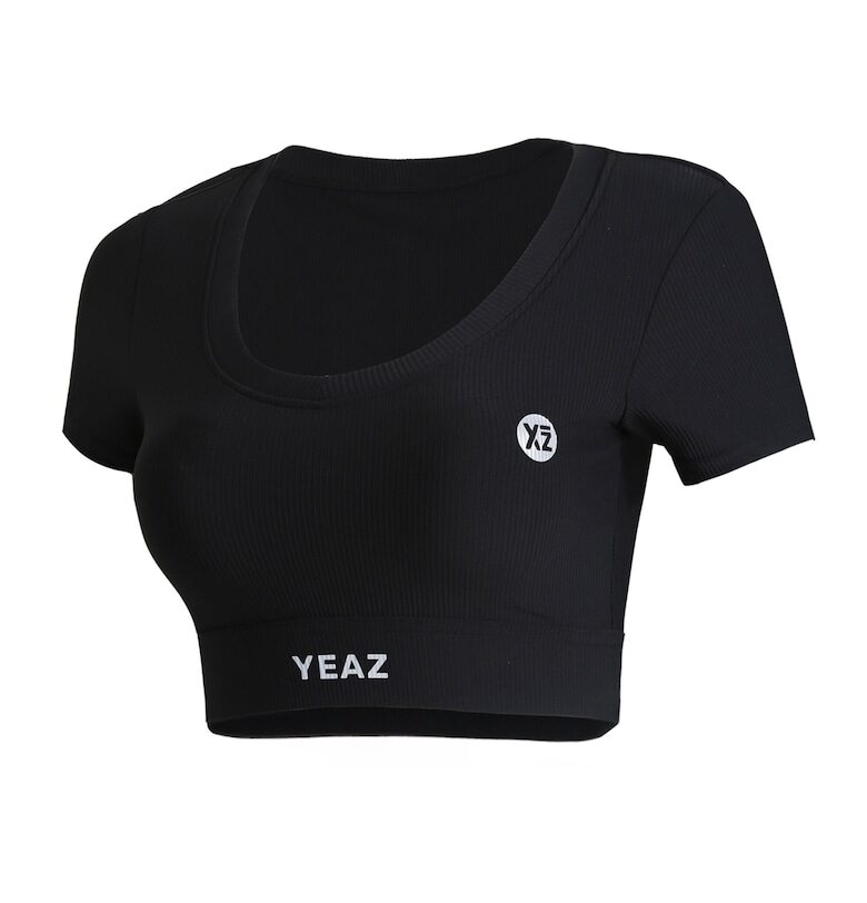Къса фитнес тениска - Черен YEAZ
