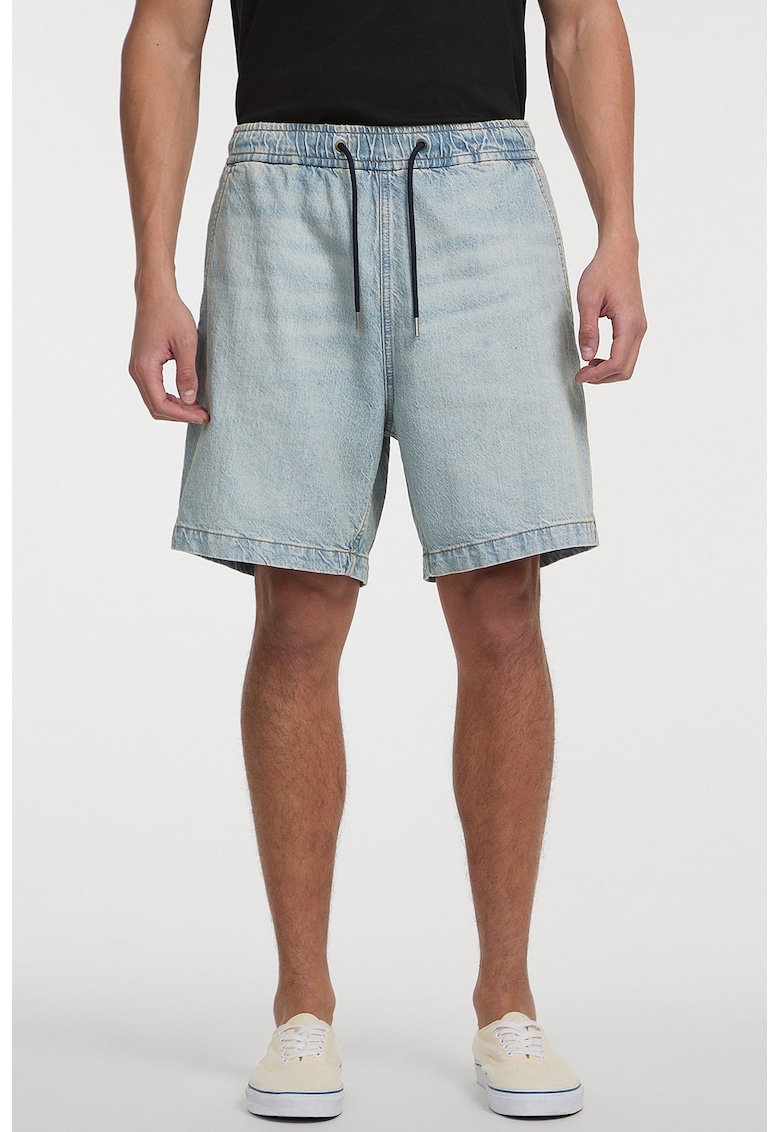 Къси дънки с връзка - Светлосин GUESS JEANS