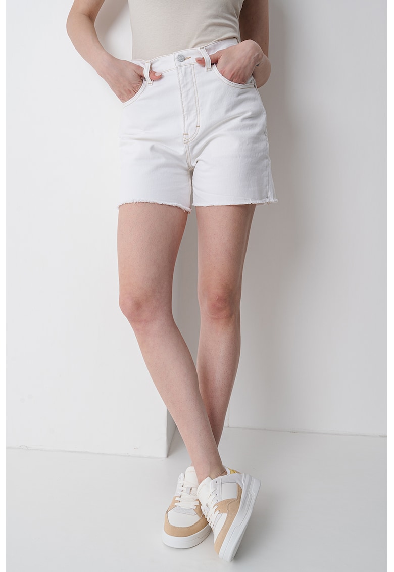 Къси дънки тип Mom - Слонова кост Tommy Jeans