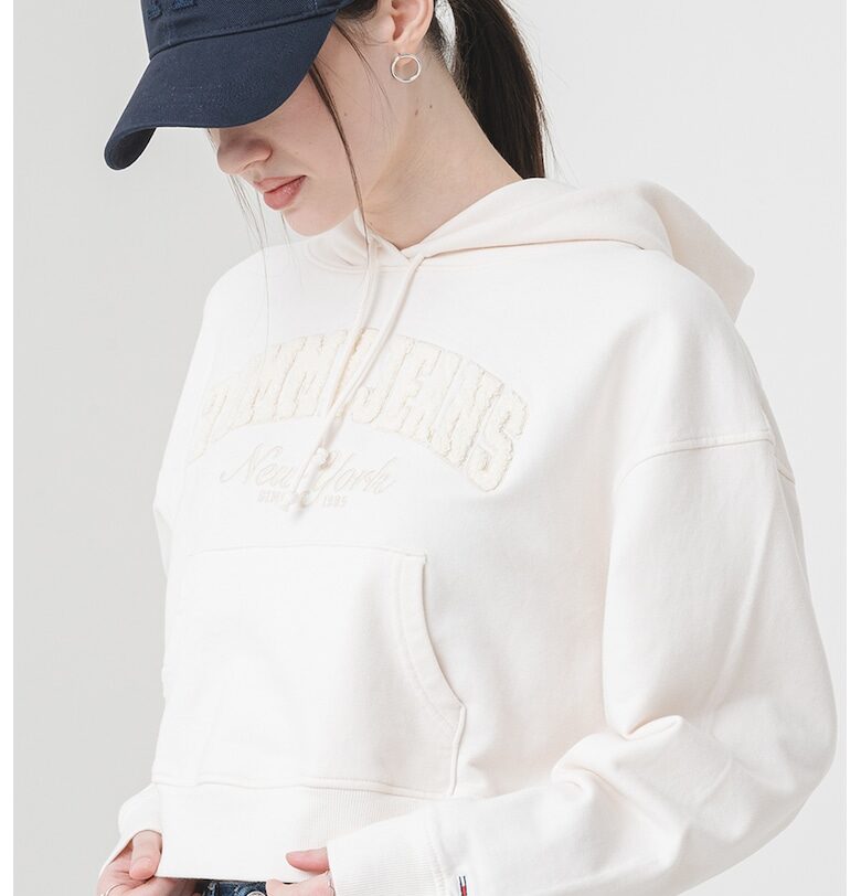 Късо худи с бродирано лого Tommy Jeans