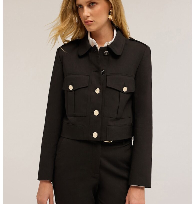 Късо яке с предни джобове - Черен Motivi