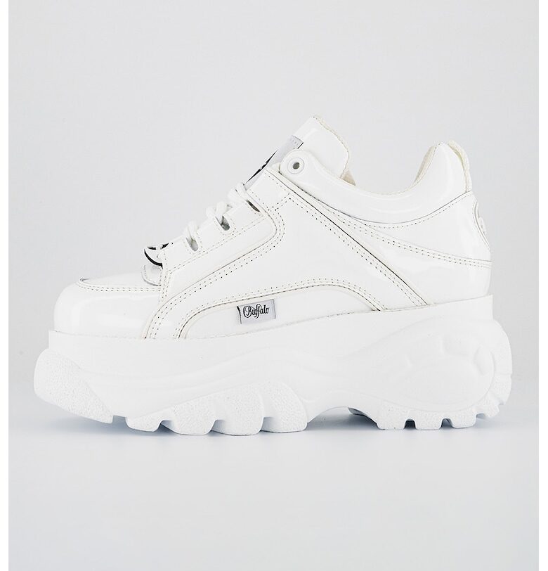 Лачени кожени спортни обувки с масивен дизайн - Бял Buffalo