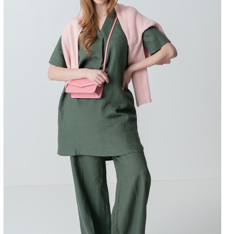 Ленена рокля с шпиц - Бледо каки United Colors of Benetton