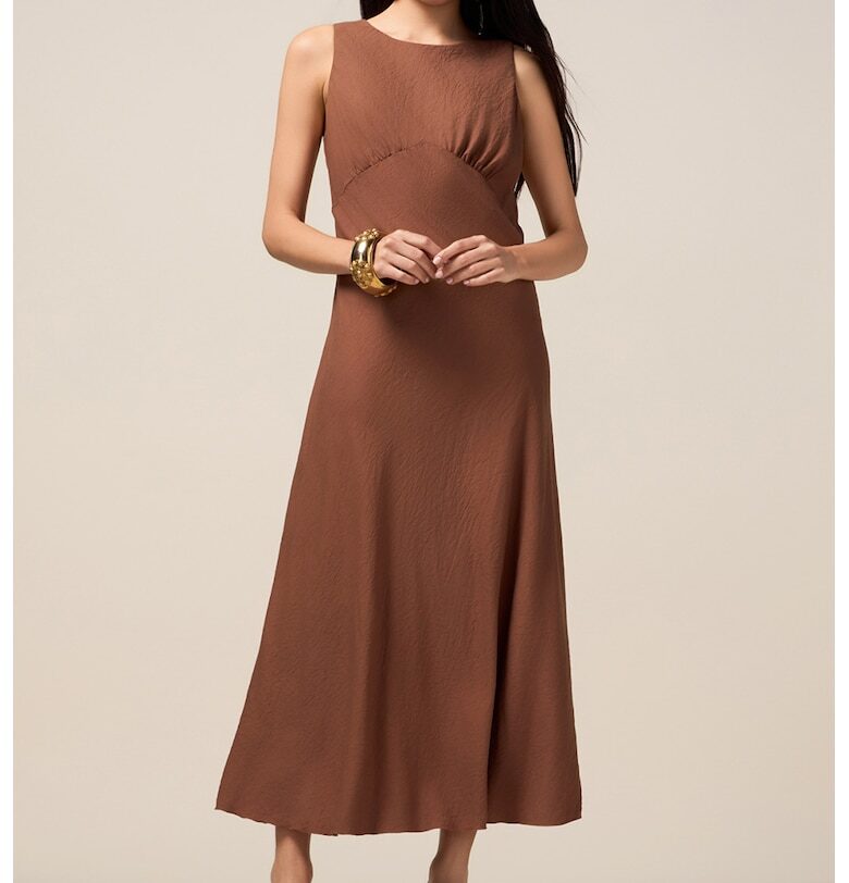 Миди рокля с набирания - Коняк кафяв Oltre