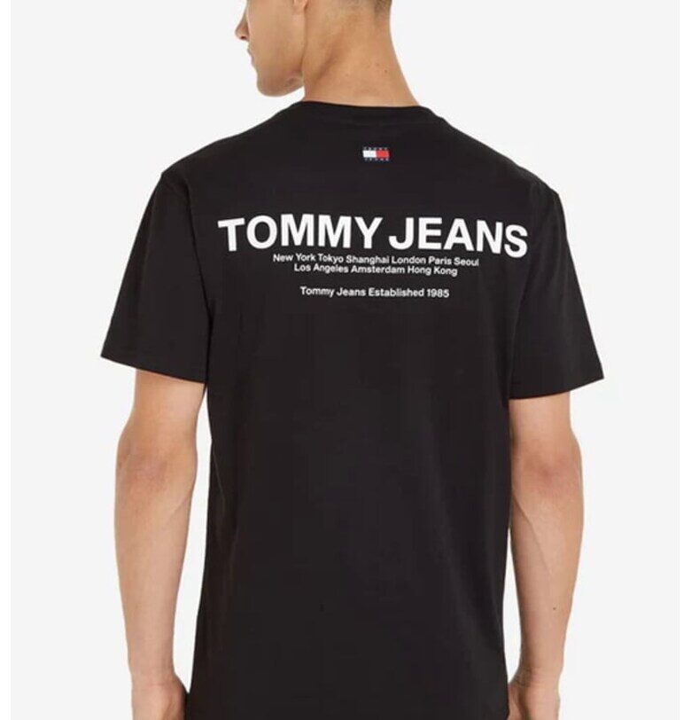 Мъжка тениска  DM0DM17712 - Черен Tommy Jeans
