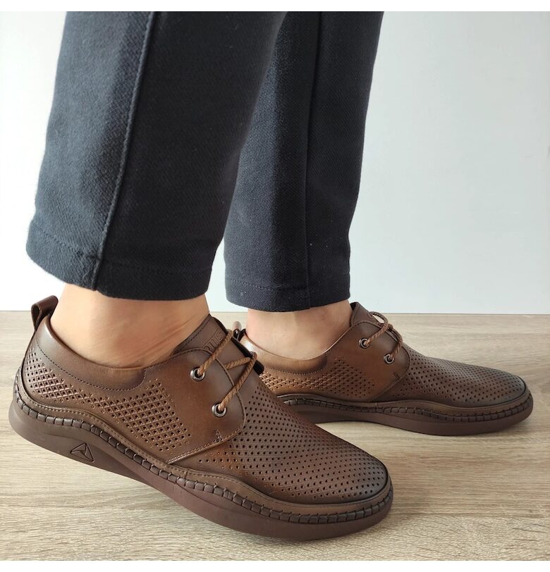 Мъжки перфорирани обувки 640004B 02-N Кафяв - Кафяв - Кафяв Otter