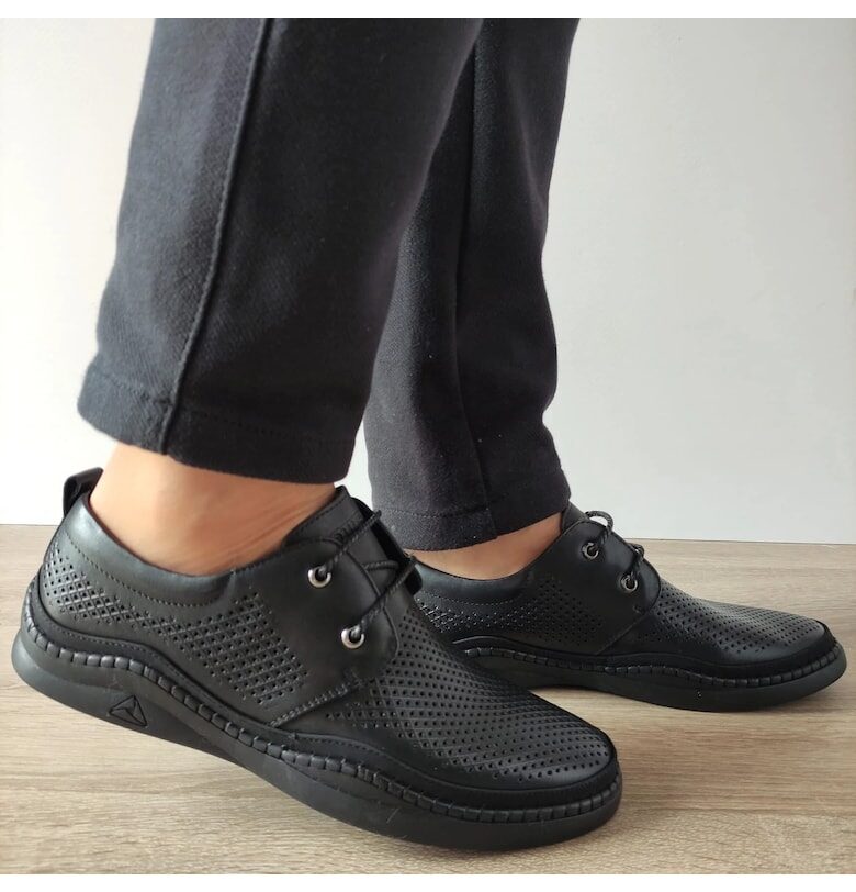 Мъжки перфорирани обувки  64000A 01-N Черен Otter