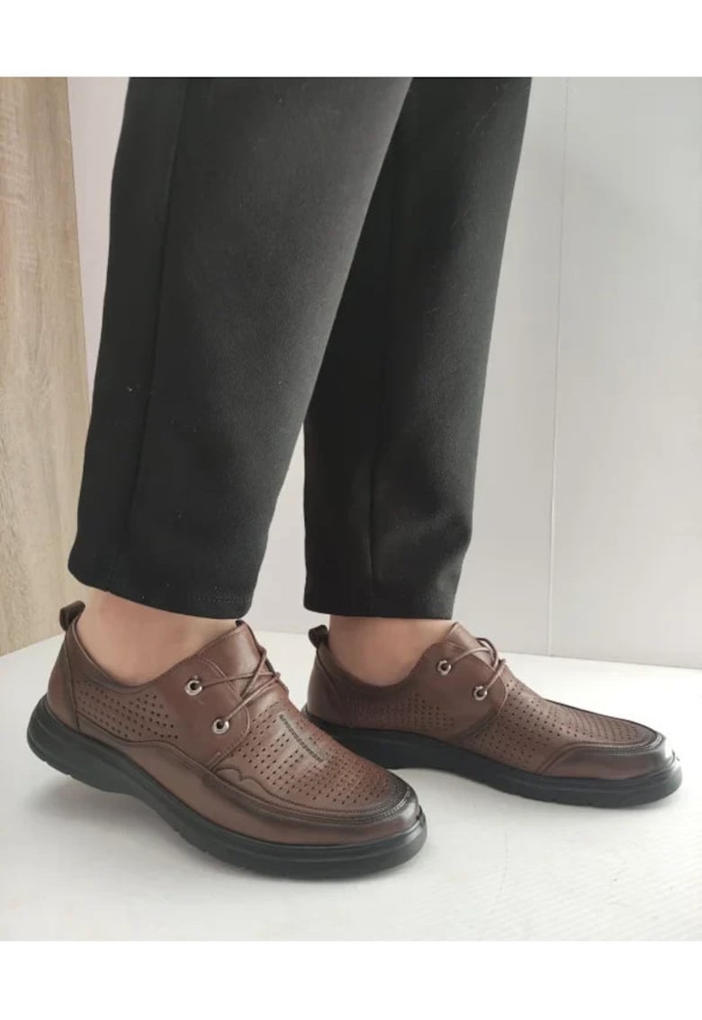 Мъжки перфорирани обувки Mels 883L-17 Кафяви - Кафяви - Кафяв DOGATI