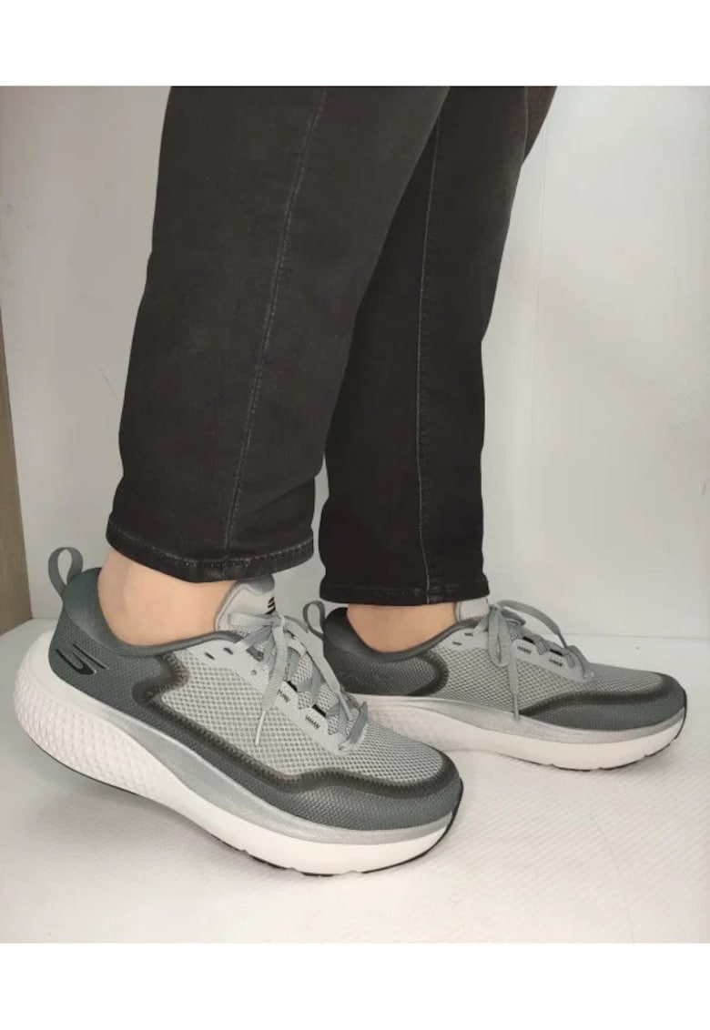 Мъжки спортни обувки 246086 Сиви - Сив Skechers