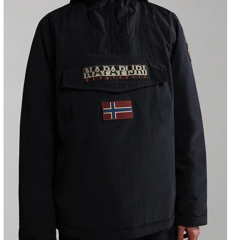 Непромокаемо зимно яке Rainforest с качулка - Черен Napapijri