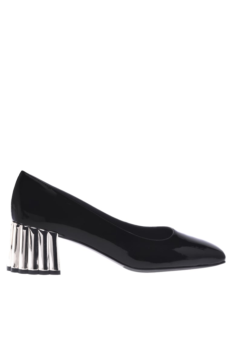 Обувки от лачена кожа с ток и квадратен връх - Черен Baldinini