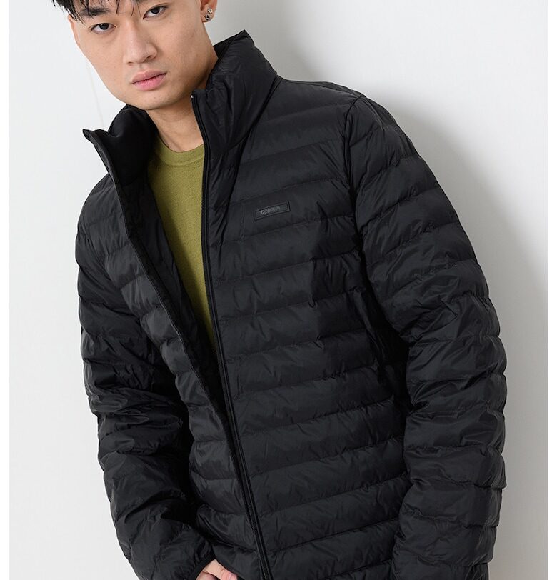 Олекотено яке с цип и висока яка - Черен CALVIN KLEIN