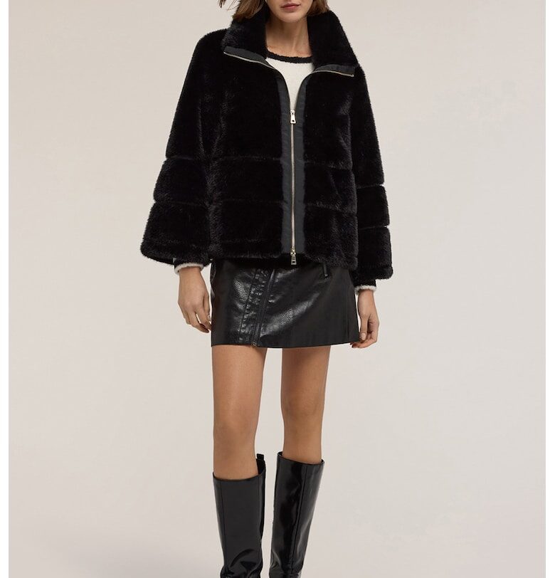 Палто от еко пух с висока яка - Черен Motivi