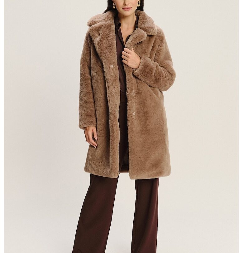 Палто от еко пух с капси - Светлокафяв GreenPoint