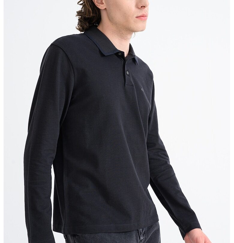 Памучна блуза с яка и лого - Кафяв/Ултрамарин синьо ARMANI EXCHANGE