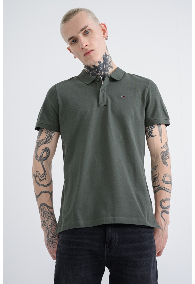 Памучна тениска с яка и лого - Персийско зелено Tommy Jeans