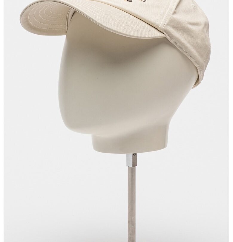 Памучна шапка с лого - Бежов OFF-WHITE