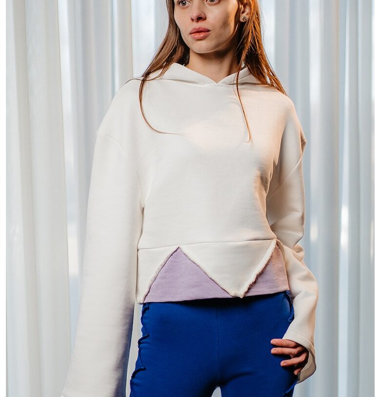 Памучно худи с дизайн с цветен блок - Мръснобял UVIA