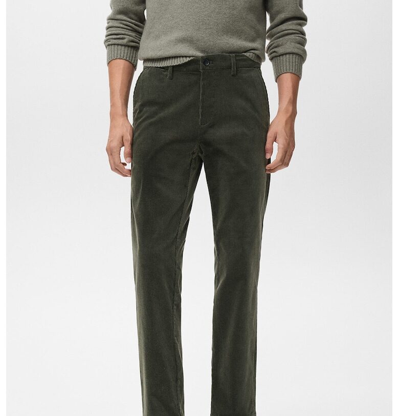 Панталон с прав крачол и кадифен ефект - Бледозелен Mango