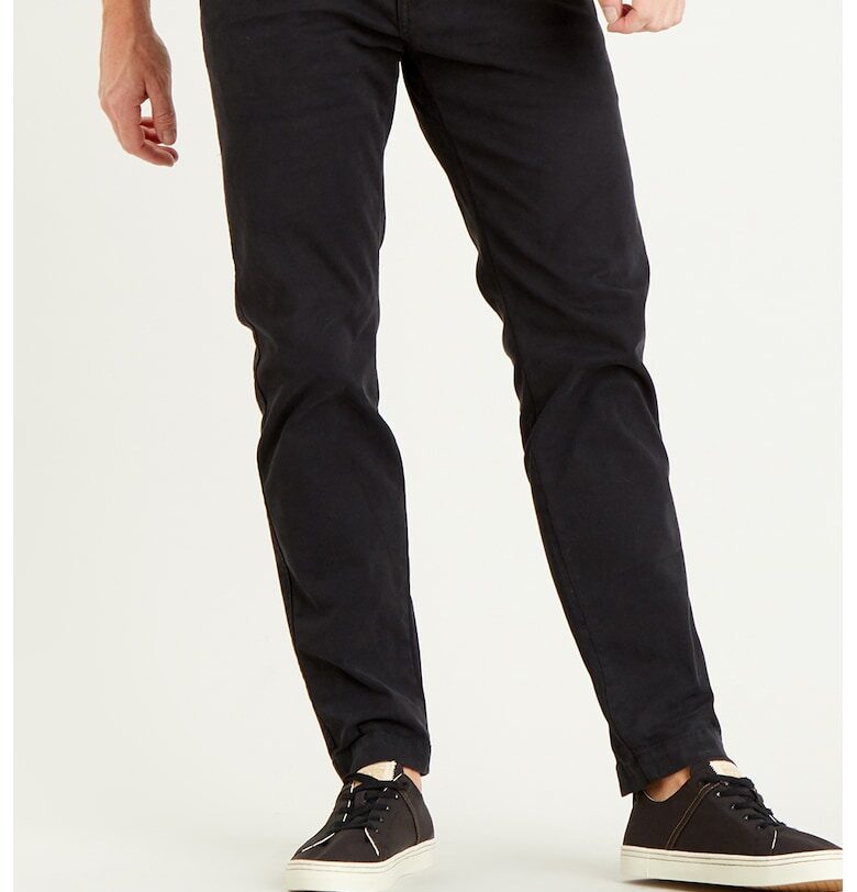 Панталон чино със скосени крачоли - Черен Levis