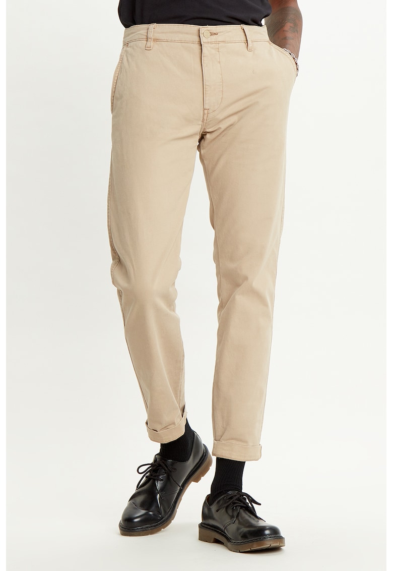 Панталон чино със стеснен крачол - Бежов Levis