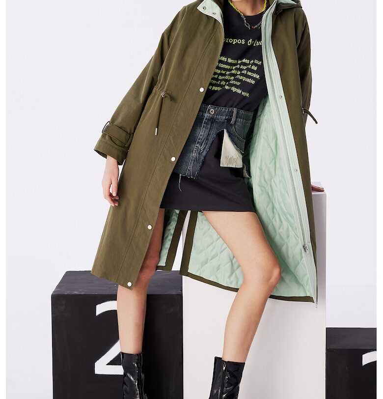 Парка с качулка - Тъмно каки TWIST