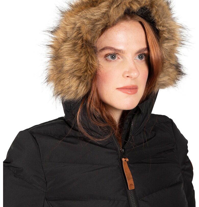 Подплатено зимно яке Audrey с качулка - Черен Trespass