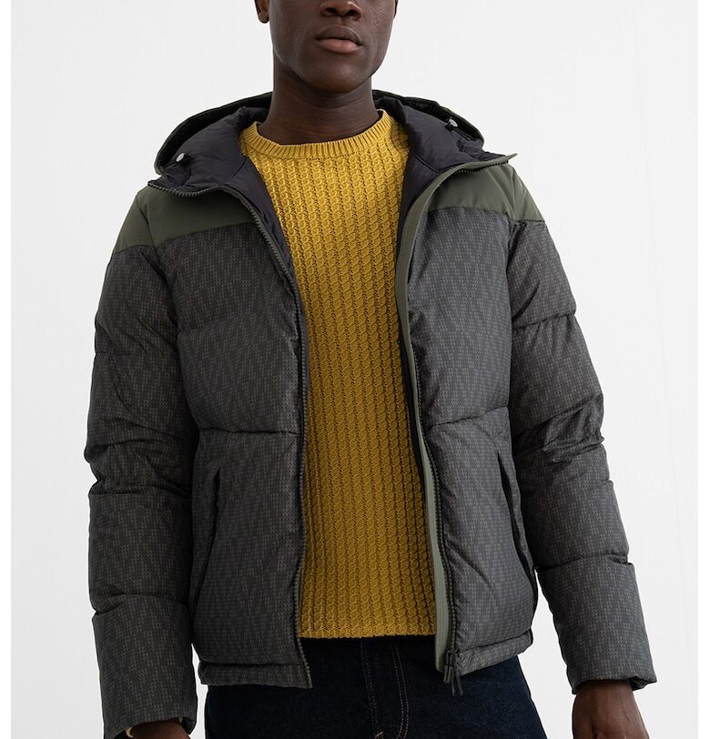 Подплатено зимно яке с качулка - Бледозелен/Зелени аспержи Colmar