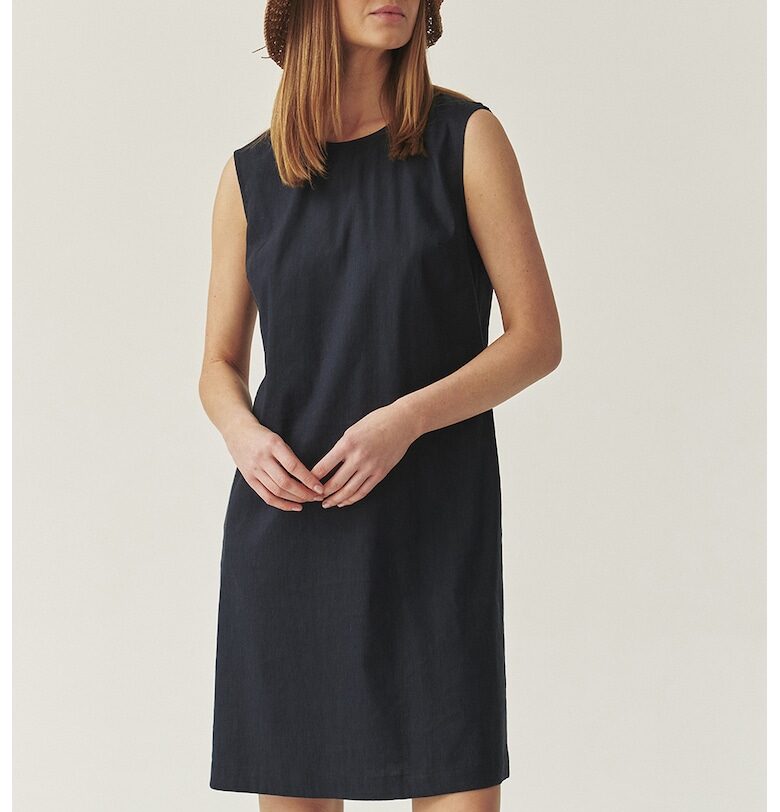 Права къса рокля без ръкави със странични джобове - Черен Tatuum