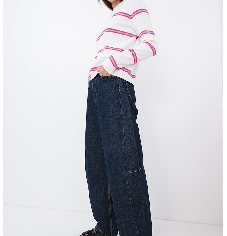 Пуловер от органичен памук с овално деколте - Слонова кост/Лавандула/Яркорозово Tommy Jeans