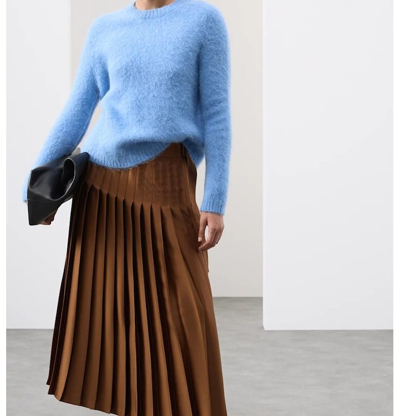 Пуловер с вълна - Светлосин Marks  Spencer