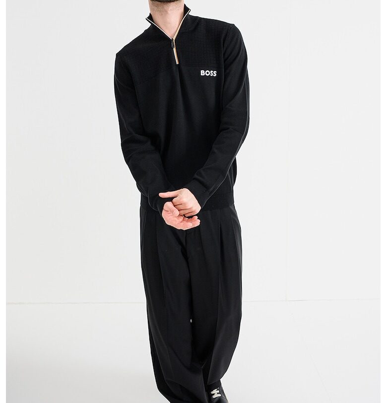 Пуловер с къс цип - Черен BOSS