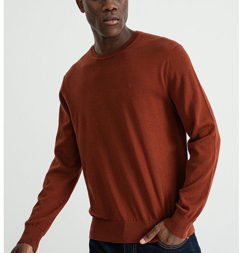 Пуловер с овално деколте - Канелено кафяво CALVIN KLEIN