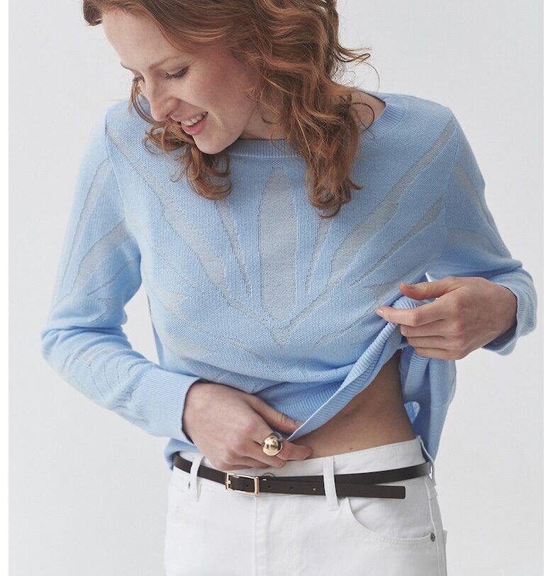 Пуловер с памук и овално деколте - Лавандула Tatuum